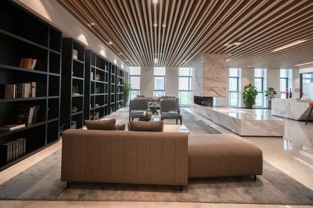 1652330358583210.jpg 1652330358583210.jpg